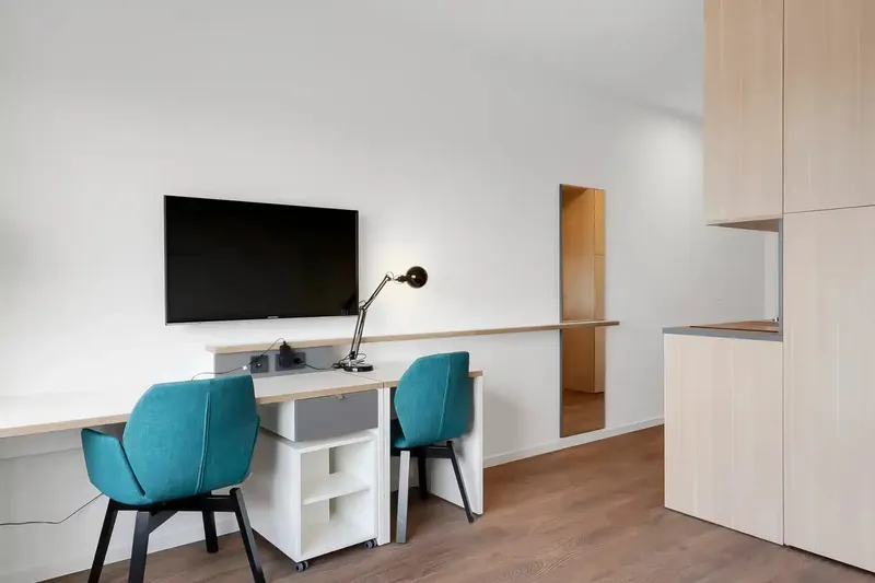 Mitte - Möblierte Studio mit toller Aussicht — photo 1